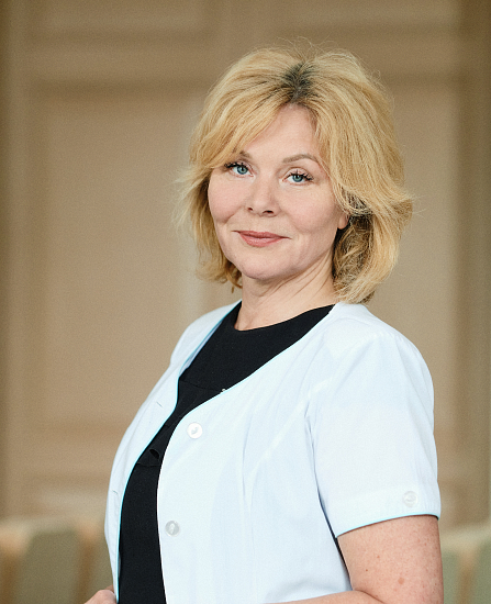 Якобсон Лариса Алексеевна, Врач-радиотерапевт высшей квалификационной категории